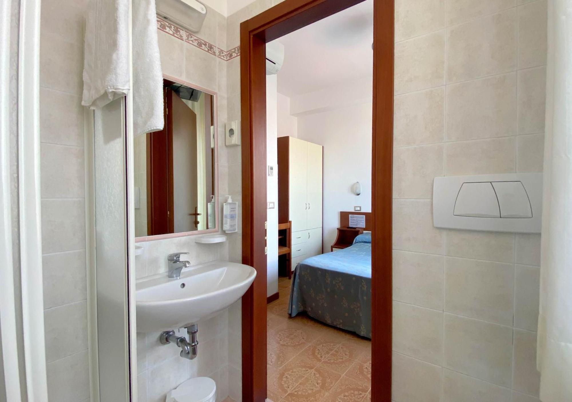 Hotel Sayonara Senigallia Eksteriør bilde